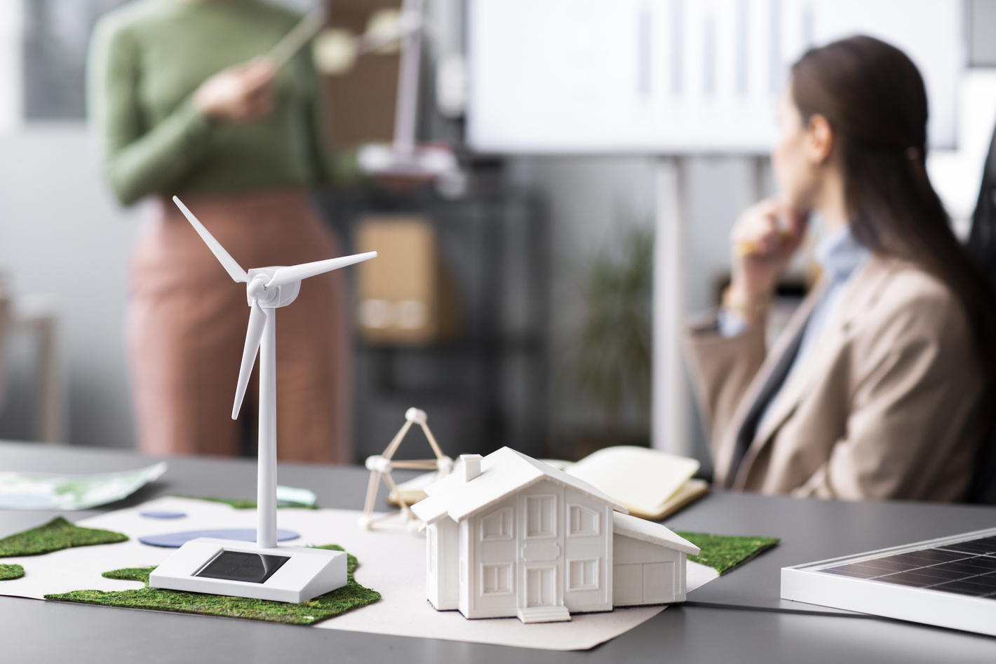 researchers-looking-alternative-energy-souces (1)